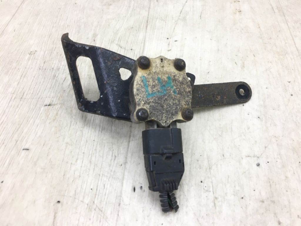 8940750060 | Датчик положения кузова задн. прав. LEXUS LS430 00-06