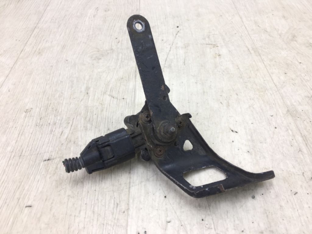 8940750060 | Датчик положения кузова задн. прав. LEXUS LS430 00-06 - Фото 4