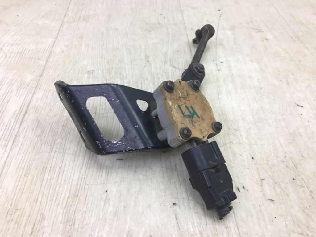 8940750060 | Датчик положения кузова задн. прав. LEXUS LS430 00-06 - Фото 2