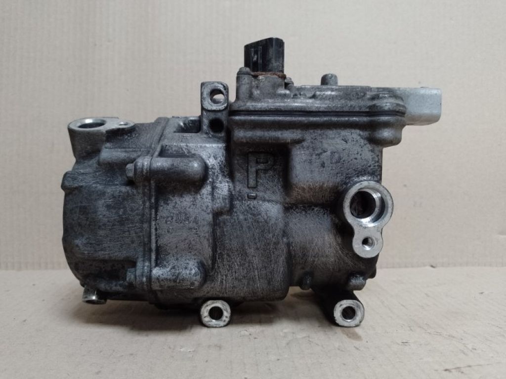 88370-47060 | Компрессор кондиционера TOYOTA PRIUS - 30 09-17