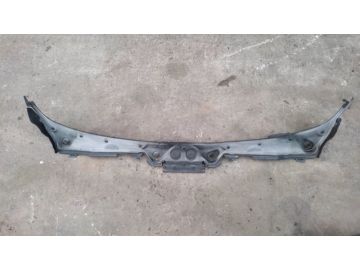 Пластик під лобове скло / Жабо BMW 3 SERIES (F30) 2012–21