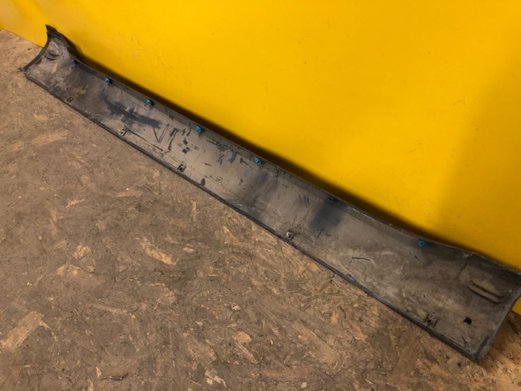 7405A094 | Накладка порогу зовнішня прав. MITSUBISHI PAJERO 06-21 - Фото 4