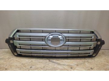 Решітка радіатора TOYOTA LAND CRUISER 200 08-21