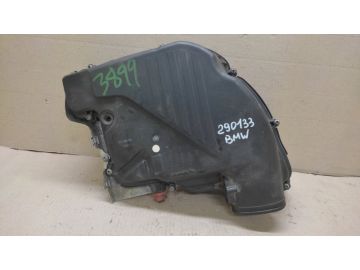 Корпус воздушного фильтра лев. BMW 7 SERIES (F01-F04) 08-15