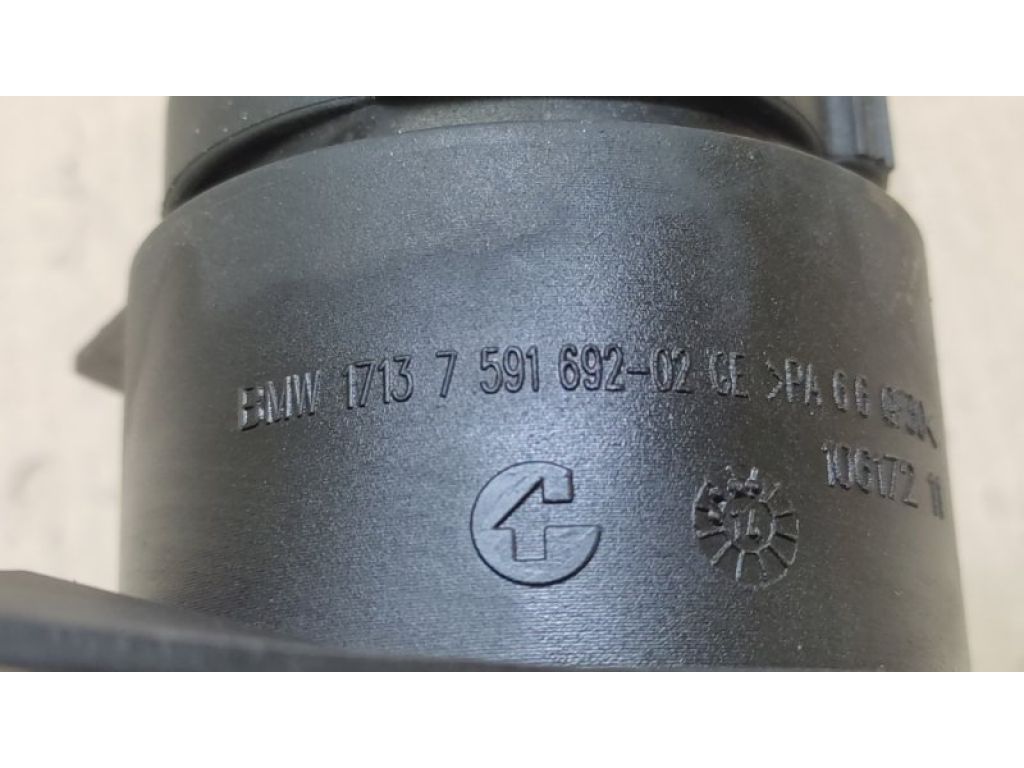 17 13 7 591 692 | Горловина радіатора BMW 7 SERIES (F01-F04) 08-15 - Фото 2
