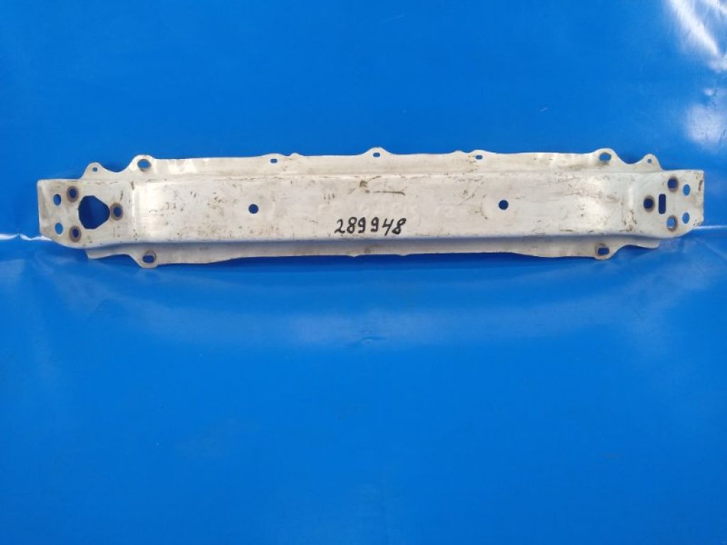 52021-0D070 | Підсилювач переднього бампера TOYOTA YARIS 11-20
