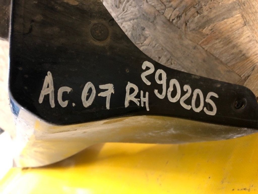 71800-SEA-9110-50 | Накладка порогу зовнішня прав. HONDA ACCORD CL7 03-07 - Фото 2