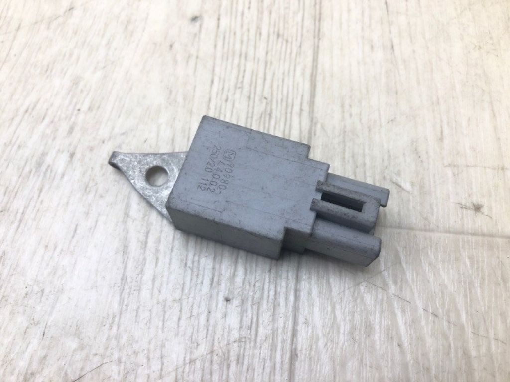 90980-A4002 | Конденсатор LEXUS RX350/450 09-15