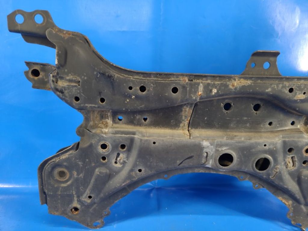 51201-02102 | Балка передньої підвіски TOYOTA AURIS 13-18 - Фото 2