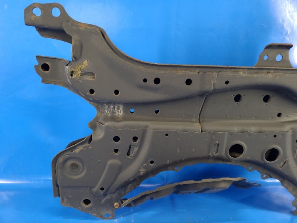 51201-02102 | Балка передньої підвіски TOYOTA AURIS 13-18 - Фото 2