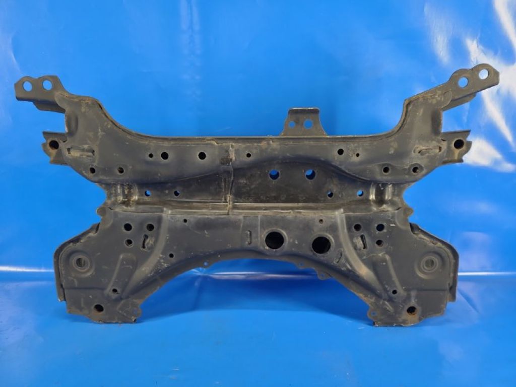 51201-02102 | Балка передньої підвіски TOYOTA COROLLA E16 13-