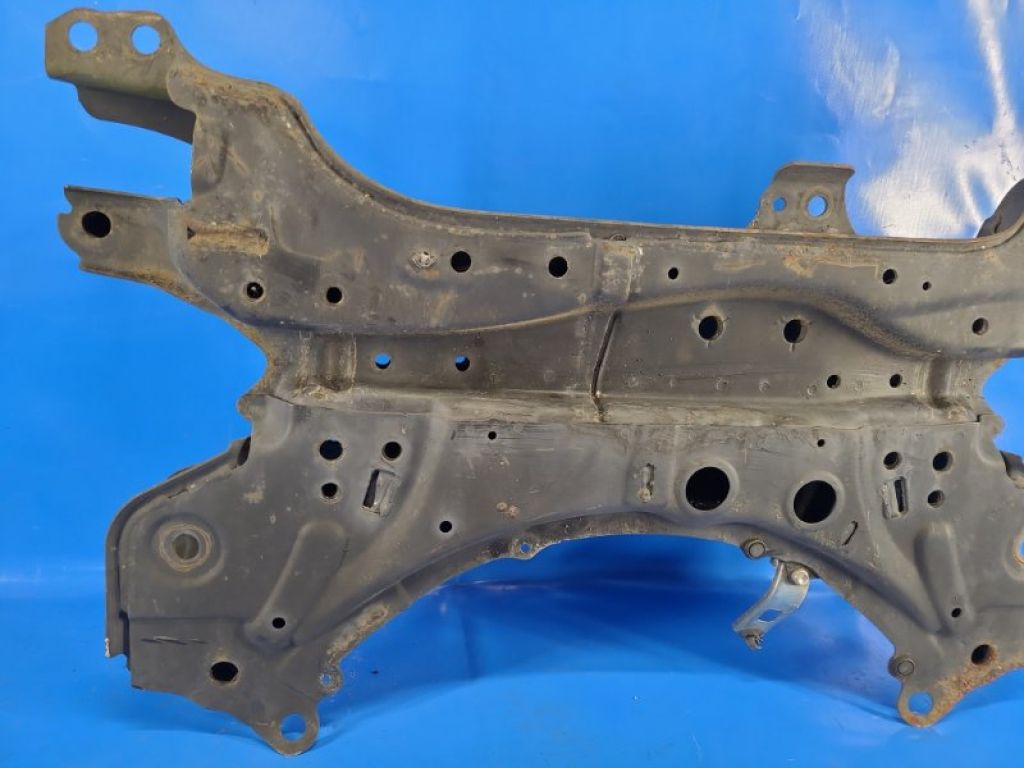 51201-02102 | Балка передней подвески TOYOTA COROLLA E16 13- - Фото 2