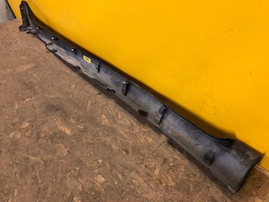 76853-5SA0A | Накладка порогу зовнішня лів. NISSAN LEAF 18- - Фото 5