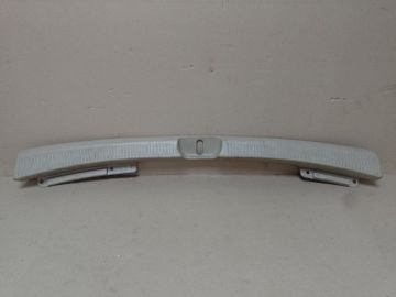 Накладка на порог багажника LEXUS RX300 98-03
