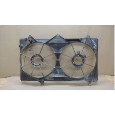 Дифузор вентилятора основного радіатора TOYOTA CAMRY 30 02-06