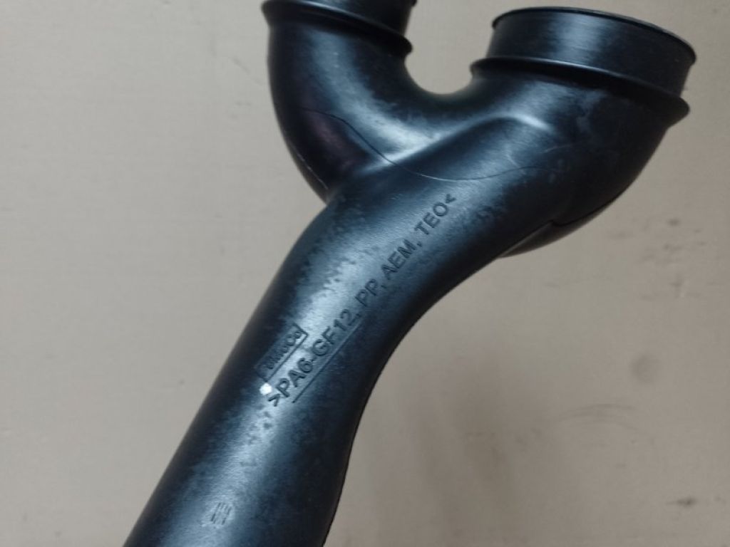 EB5Z-9R530-A | патрубок повітряного фільтра FORD EXPLORER 10-20 - Фото 3