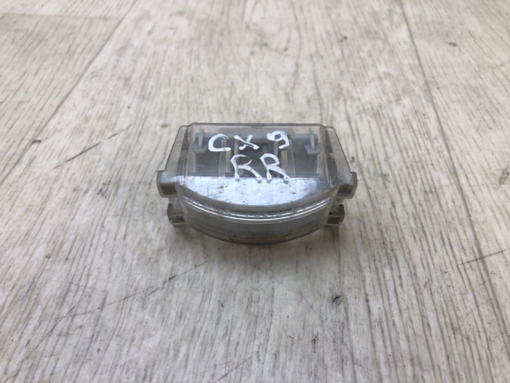D350-51-270E | Подсветка номера MAZDA CX-9 06-16