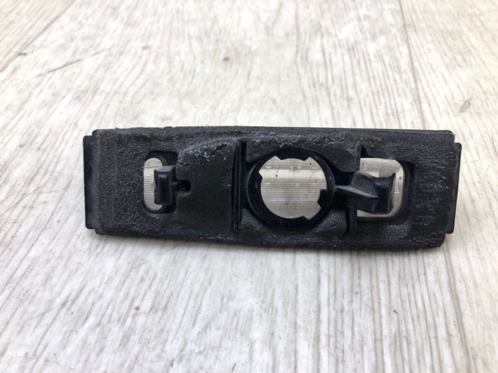 81270-AA020 | Підсвічування номера TOYOTA CAMRY 40 06-11 - Фото 2