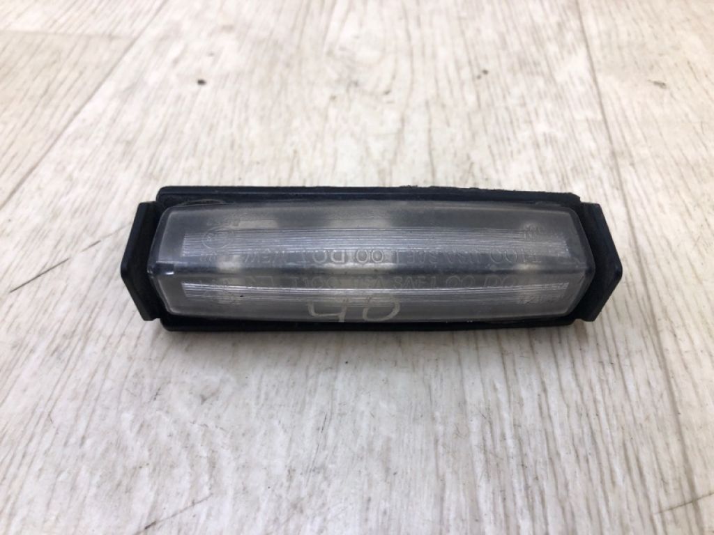 81270-AA020 | Подсветка номера TOYOTA CAMRY 40 06-11