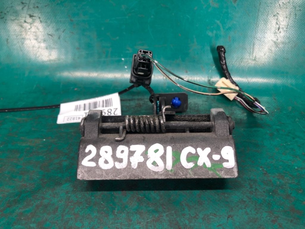 L207-62-410 | Ручка дверей багажника MAZDA CX-9 06-16 - Фото 2
