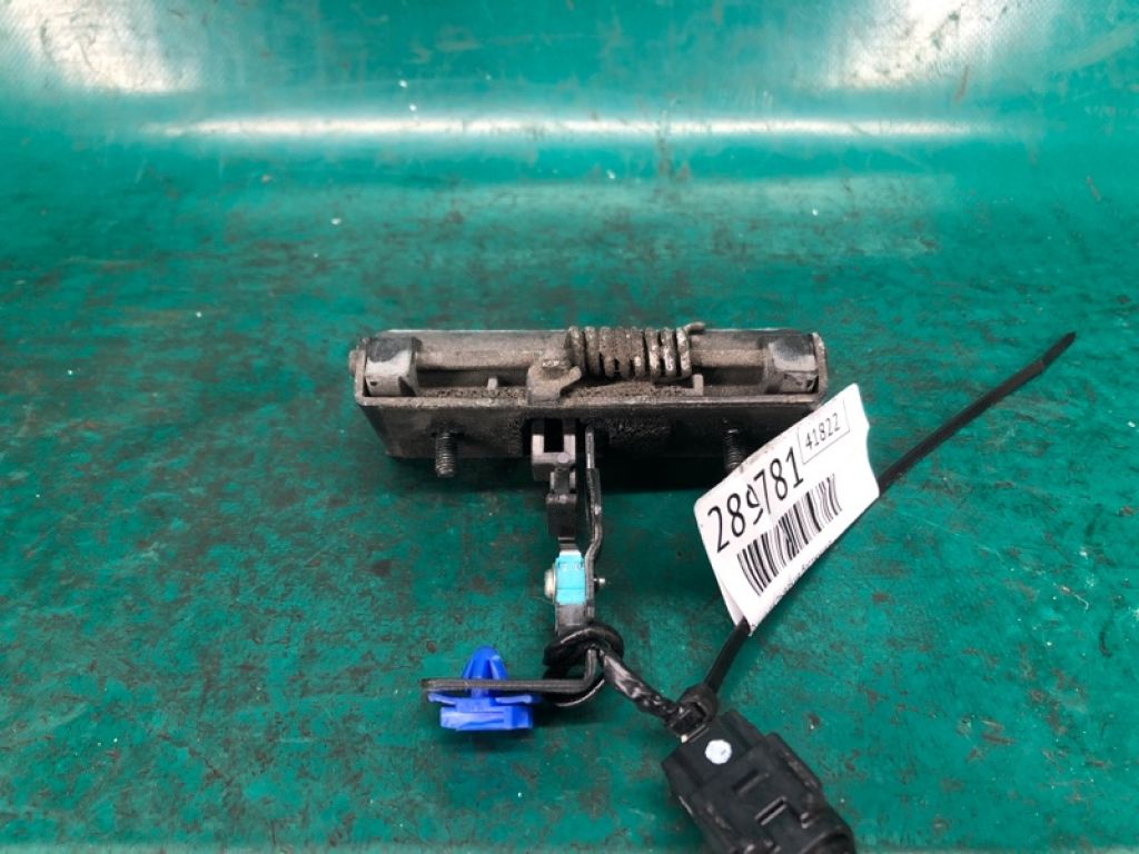 L207-62-410 | Ручка дверей багажника MAZDA CX-9 06-16 - Фото 3