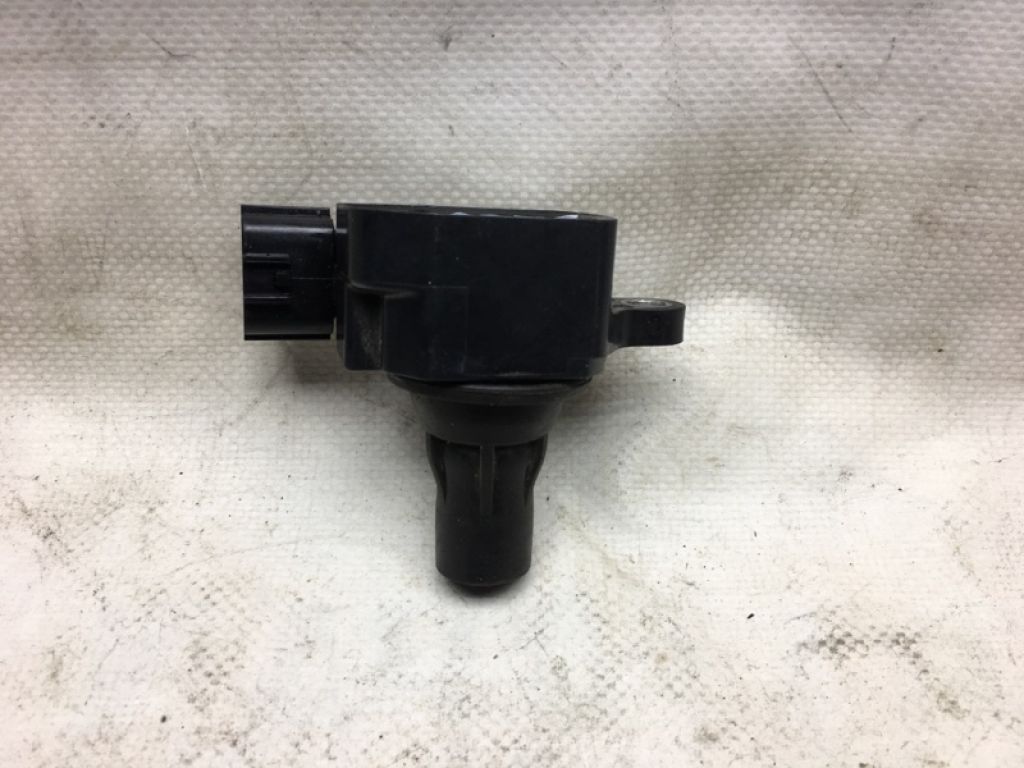 22448-8J115 | Катушка зажигания NISSAN MURANO Z50 02-07