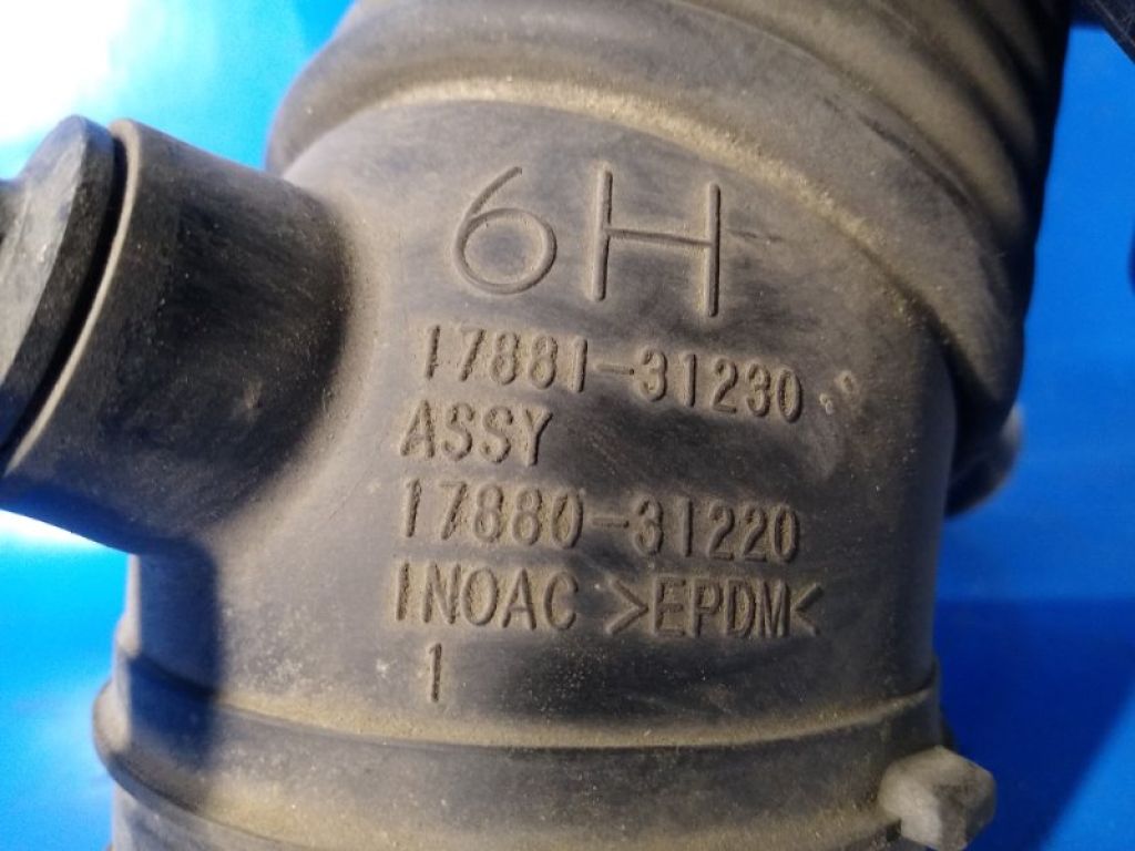 17881-31230 | патрубок повітряного фільтра LEXUS RX350/450 09-15 - Фото 3