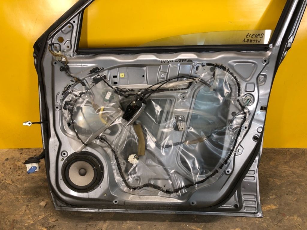 83401-54P02 | Стеклоподъемник передн. прав. SUZUKI VITARA 15-