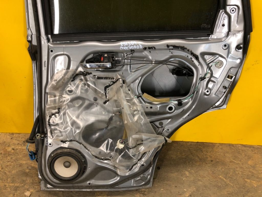 83501-54P10 | Стеклоподъемник задн. прав. SUZUKI VITARA 15-