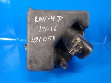 Корпус повітряного фільтра TOYOTA RAV4 13-19