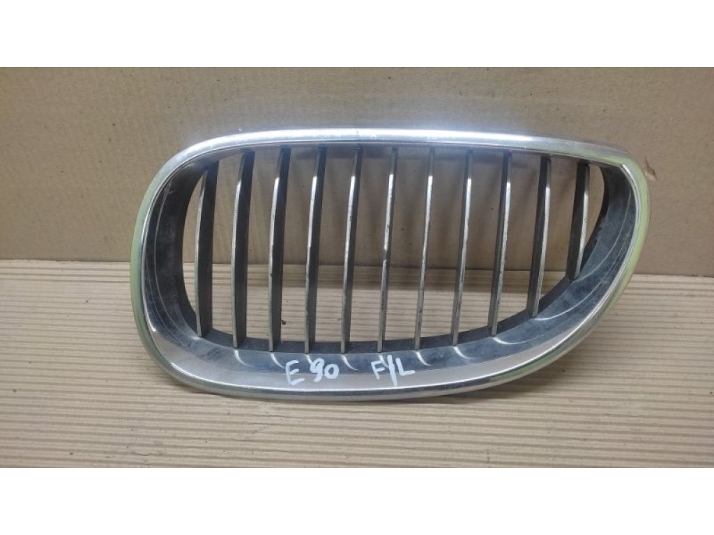 51 13 7 027 061 | Решітка радіатора передн. лів. BMW 5 SERIES 03-10