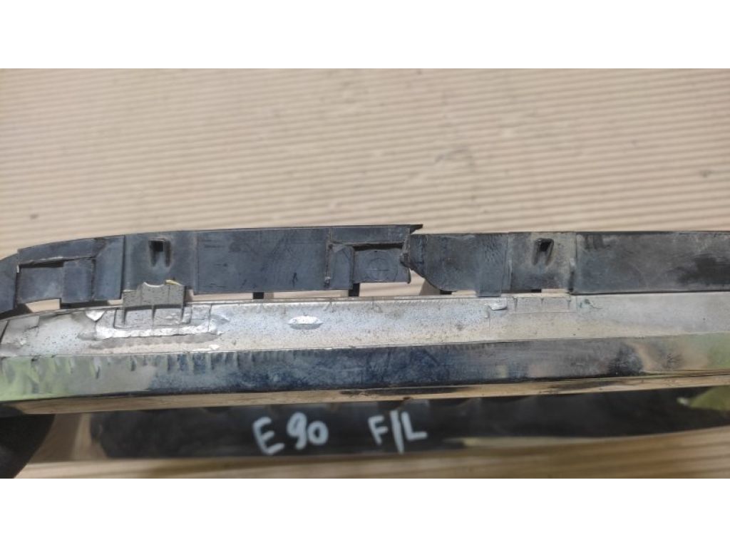 51 13 7 027 061 | Решітка радіатора передн. лів. BMW 5 SERIES 03-10 - Фото 2