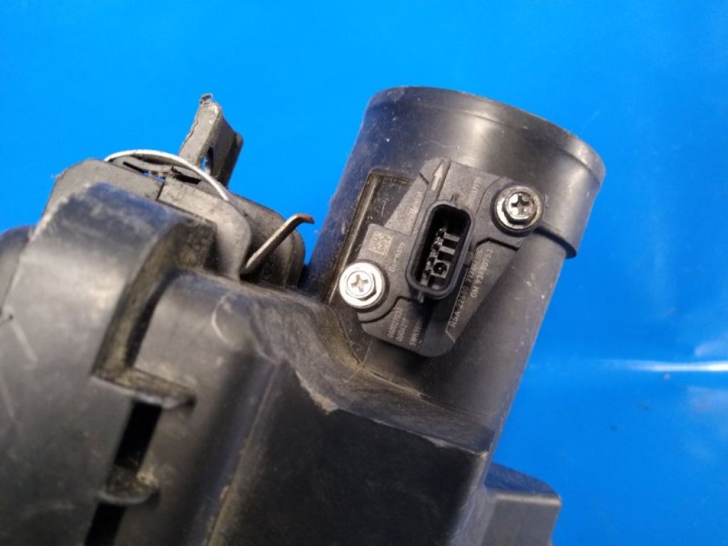 165004EB1A | Корпус воздушного фильтра NISSAN QASHQAI/ROGUE SPORT 14- - Фото 6