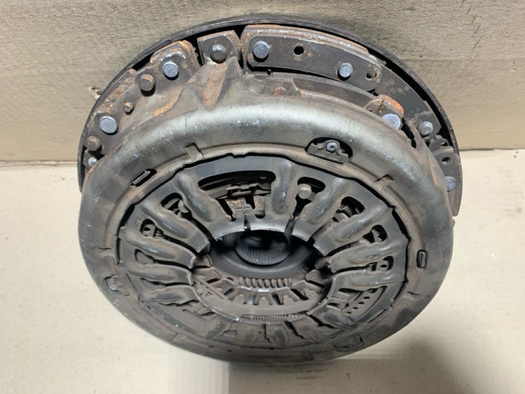 BV6Z-7B546-F | Комплект зчеплення FORD FOCUS 10-18 - Фото 8