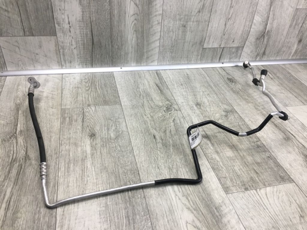 8R0260710J | Трубка кондиционера AUDI Q5 08-16 - Фото 3