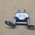 68760-02050 | Петля двери верхняя задн. лев. TOYOTA COROLLA 120 00-07 - Превью 2