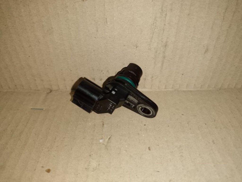 39350-25010 | Датчик положення распредвала KIA SORENTO XM 09-14