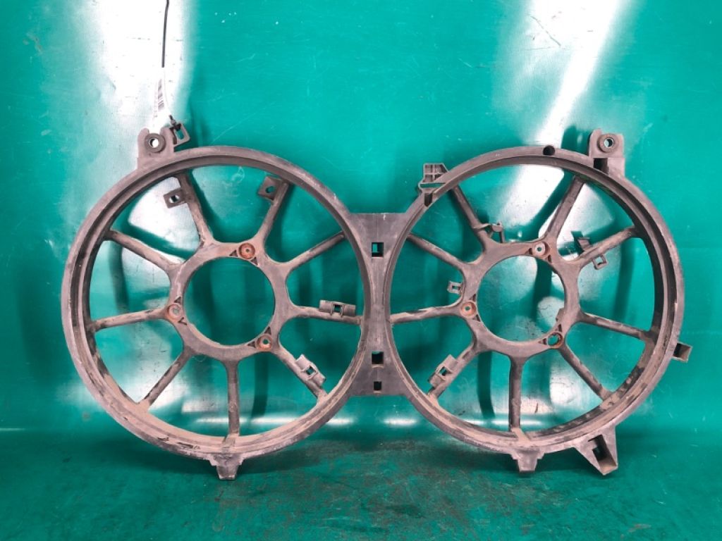21483-JK00A | Дифузор вентилятора основного радіатора INFINITI M25/M37/M56/Q70/M35H 10-16