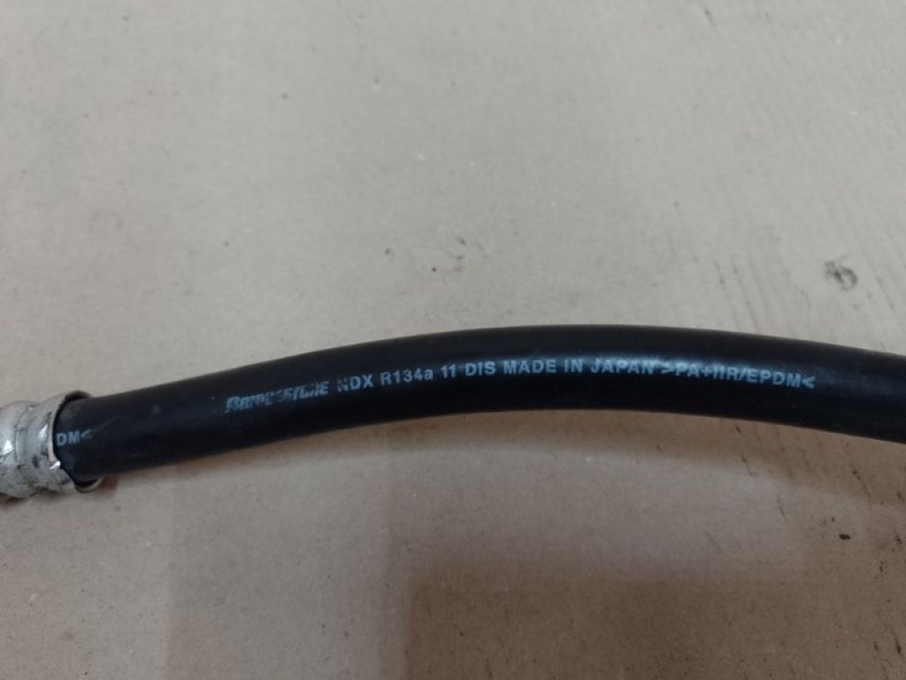 92490-JN00A | Трубка кондиционера NISSAN TEANA J32 08-14 - Фото 2