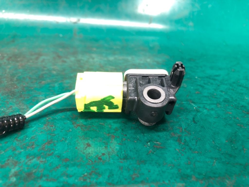 K8830-1EA0A | Датчик удару INFINITI M25/M37/M56/Q70/M35H 10-16 - Фото 3