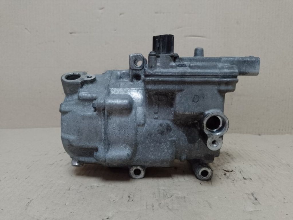 88370-47060 | Компресор кондиціонера TOYOTA PRIUS - 30 09-17