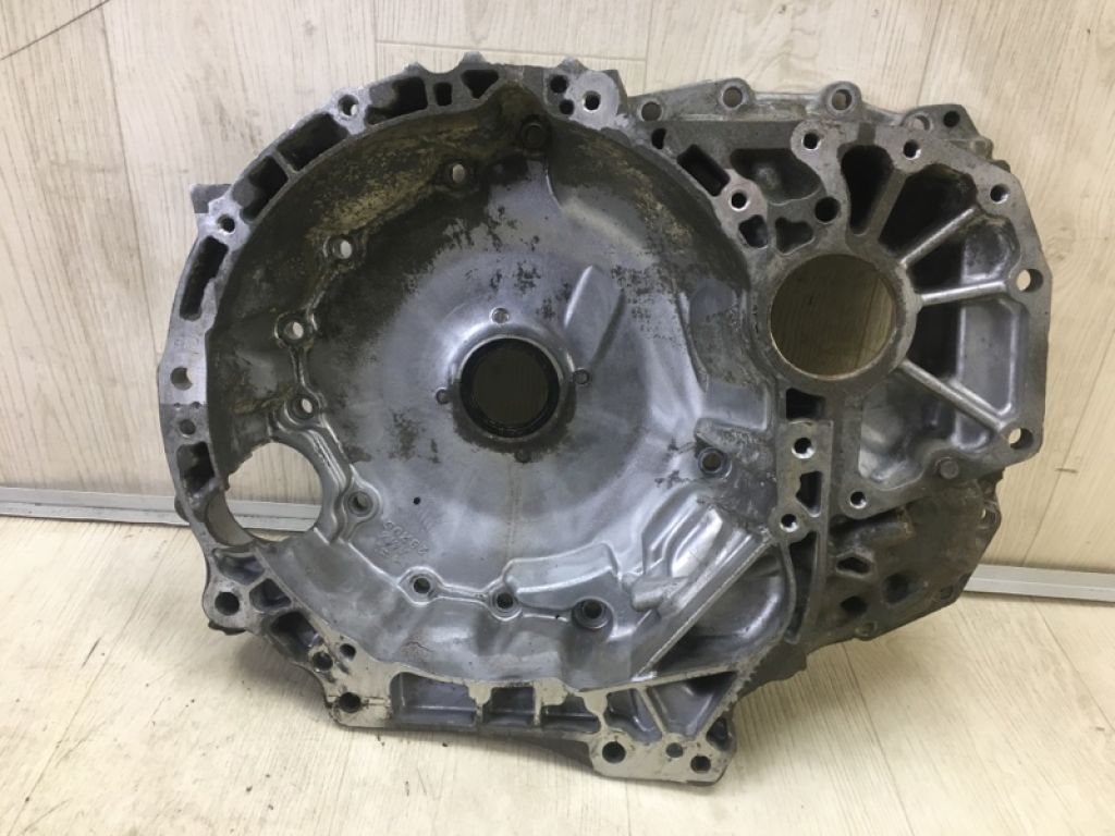 310203VX1D | Кришка АКПП передн. NISSAN X-TRAIL/ROGUE T32 13-20