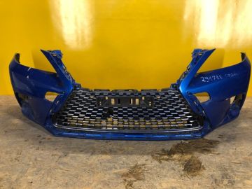 Бампер передній LEXUS CT200 11-17