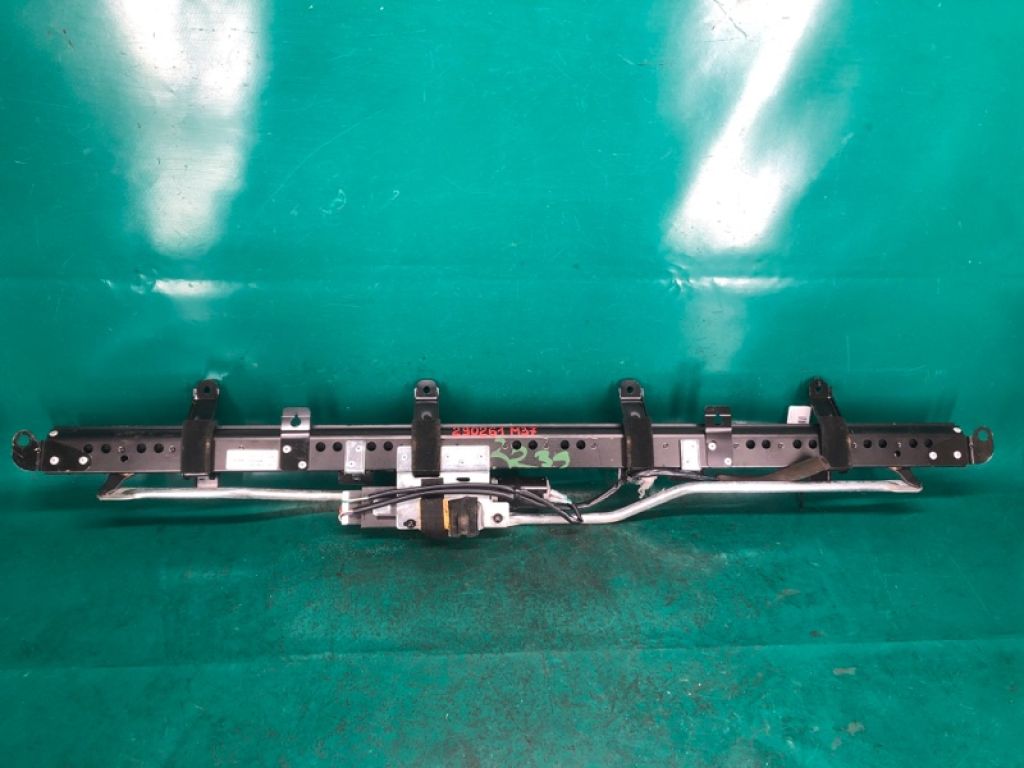97580-1MB0A | Шторка вікна INFINITI M25/M37/M56/Q70/M35H 10-16