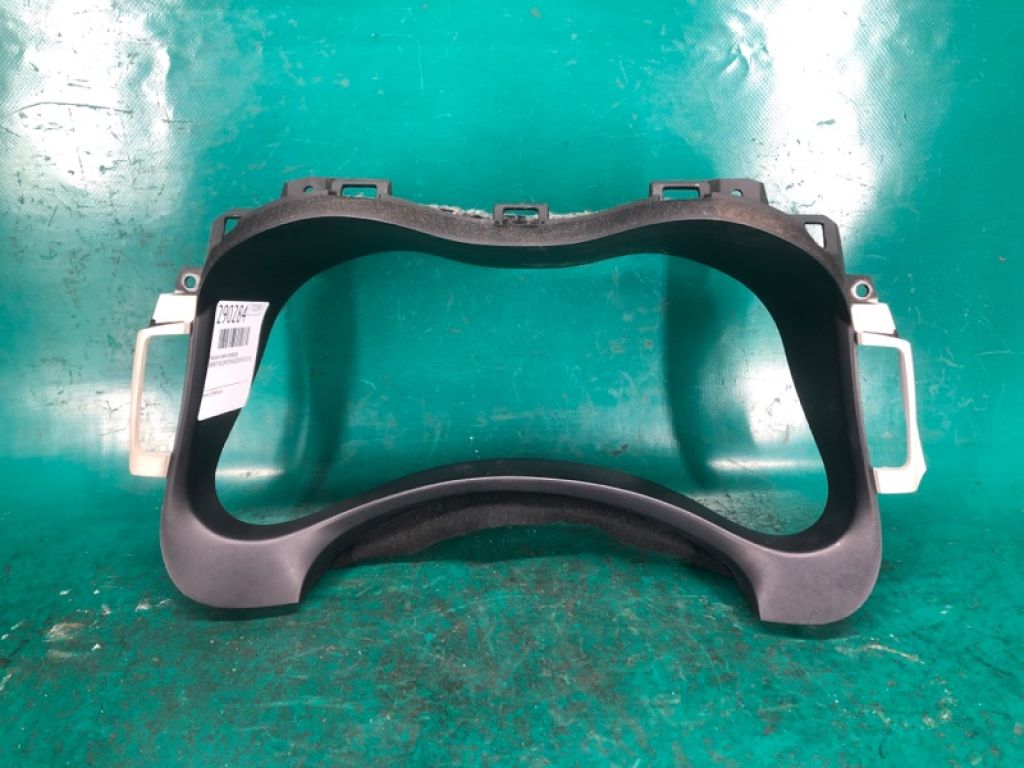 68240-1MA0C | Консоль панелі приладів INFINITI M25/M37/M56/Q70/M35H 10-16