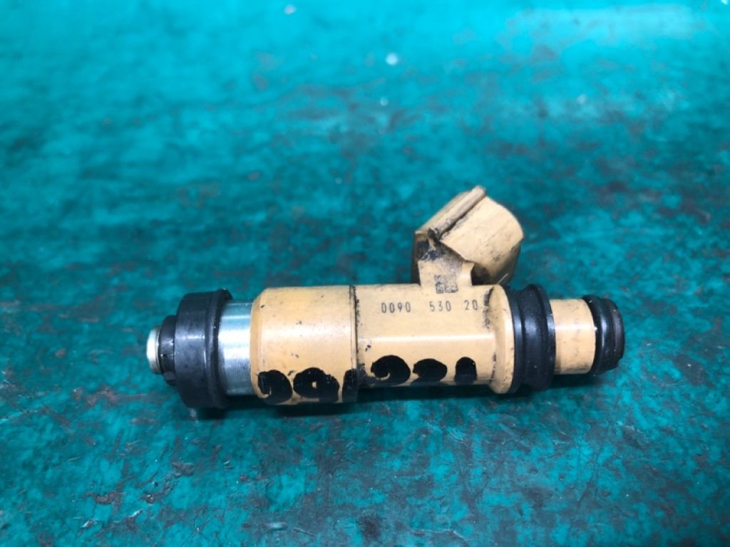 16611AA68B | Форсунка паливна SUBARU OUTBACK 03-09 BP - Фото 5