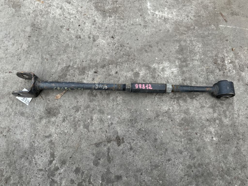 48740-33100 | Важіль задньої підвіски нижній поперечний лів. TOYOTA CAMRY 40 06-11