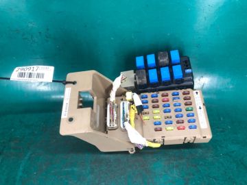 Блок запобіжників салон SUBARU OUTBACK 03-09 BP