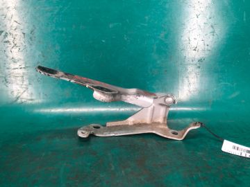 Петля капота прав. SUBARU OUTBACK 03-09 BP