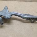 EG21-52-420B | Петля капоту лів. MAZDA CX-7 06-12